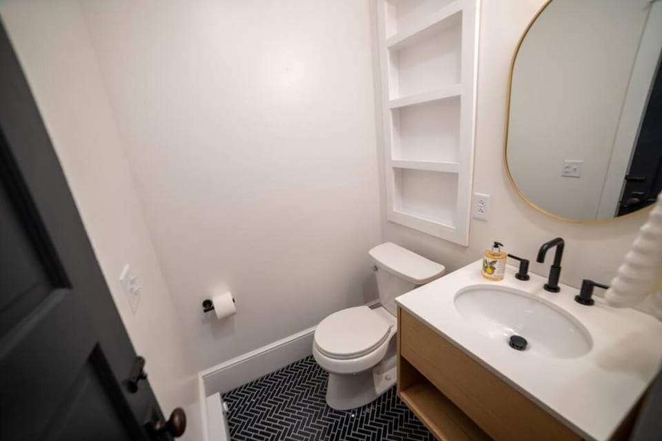 Apt in the heart of Main Street Apartment in Stroudsburg