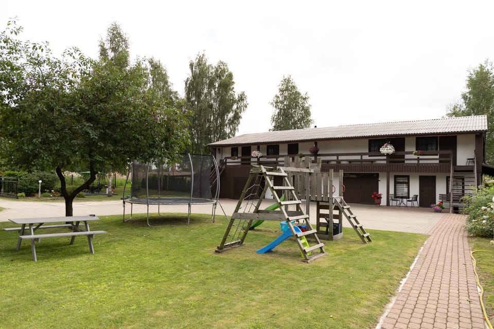 Viesu nams Pupa Bed and Breakfast in Latvia