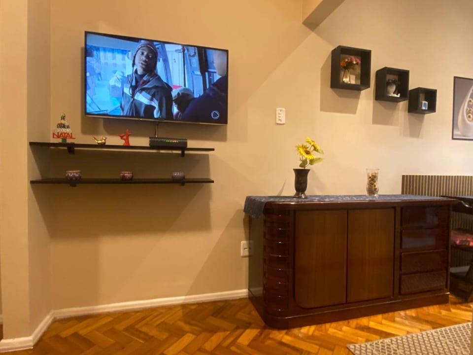 Communal lounge/ TV room, TV and multimedia, Evening entertainment