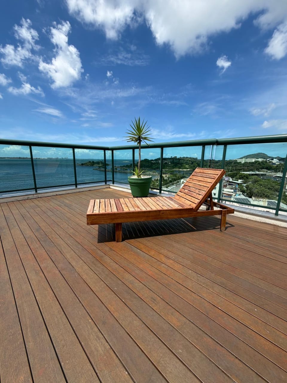 Flat Frente ao Mar em Camburi Rooftop com Piscina e Vista Incrível Apartment in Vitoria