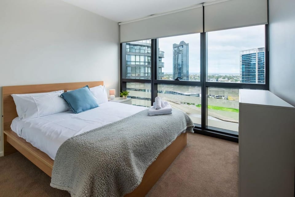The Dockhouse with spectacular River & Beach Views Apartment in Melbourne
