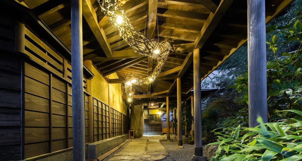 Property building, Hot Tub