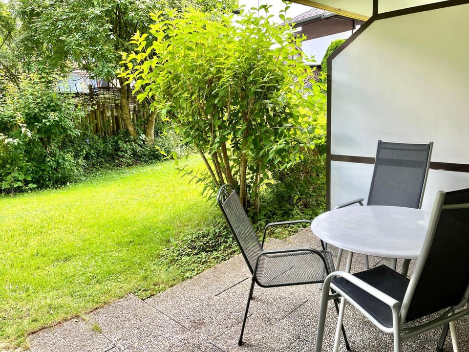 Garden, Balcony/Terrace