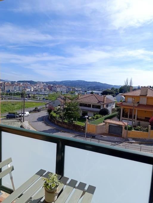 Off site, Neighbourhood, Natural landscape, Balcony/Terrace, City view, Street view, Location