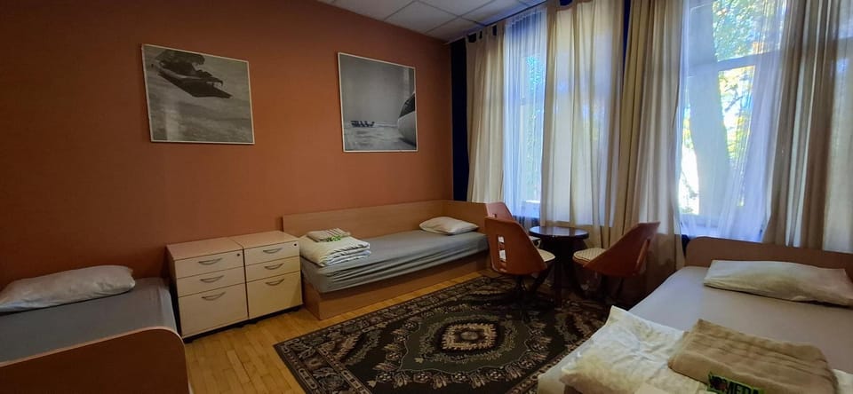 Jamaika @ Shopen Hostel in Vilnius