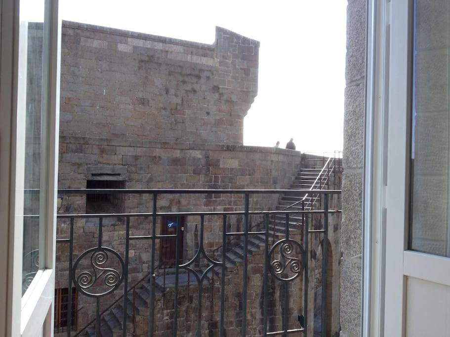 Bel Appartement Intra Muros au coeur de SAINT MALO Apartment in St-Malo