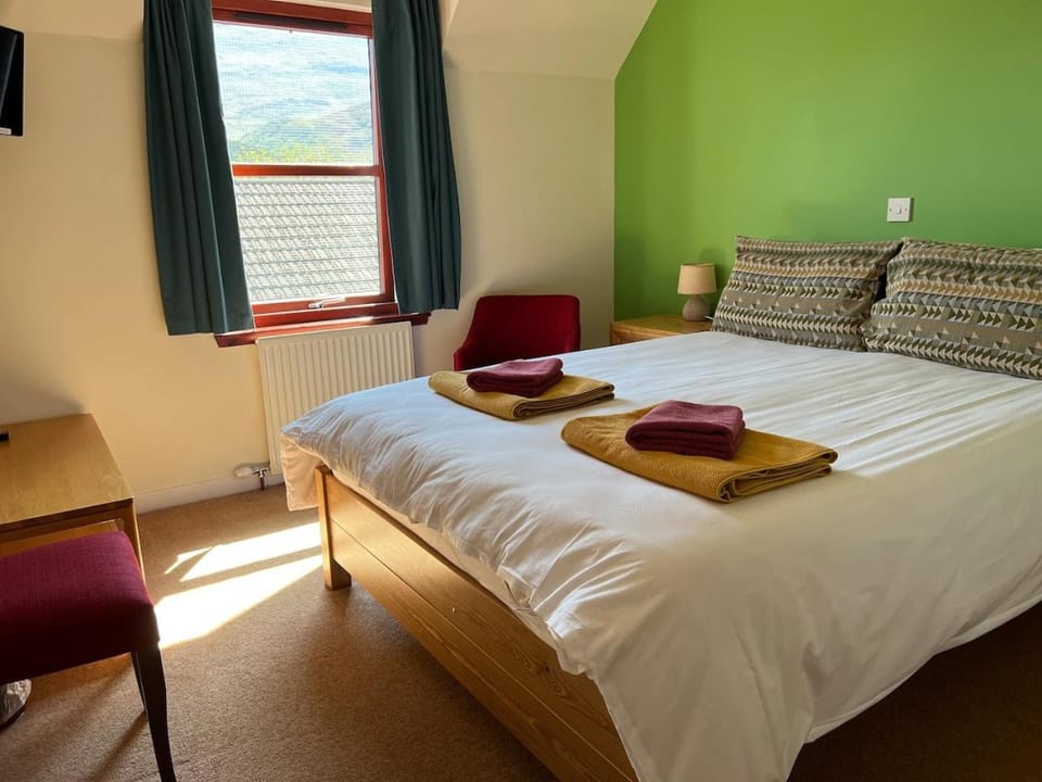 Lochailort Inn Hotel in Scotland