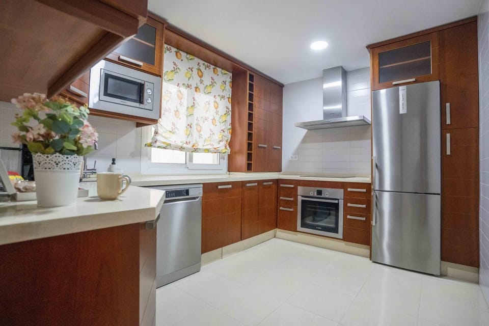 Kitchen or kitchenette, dishwasher, minibar, pet friendly, stove