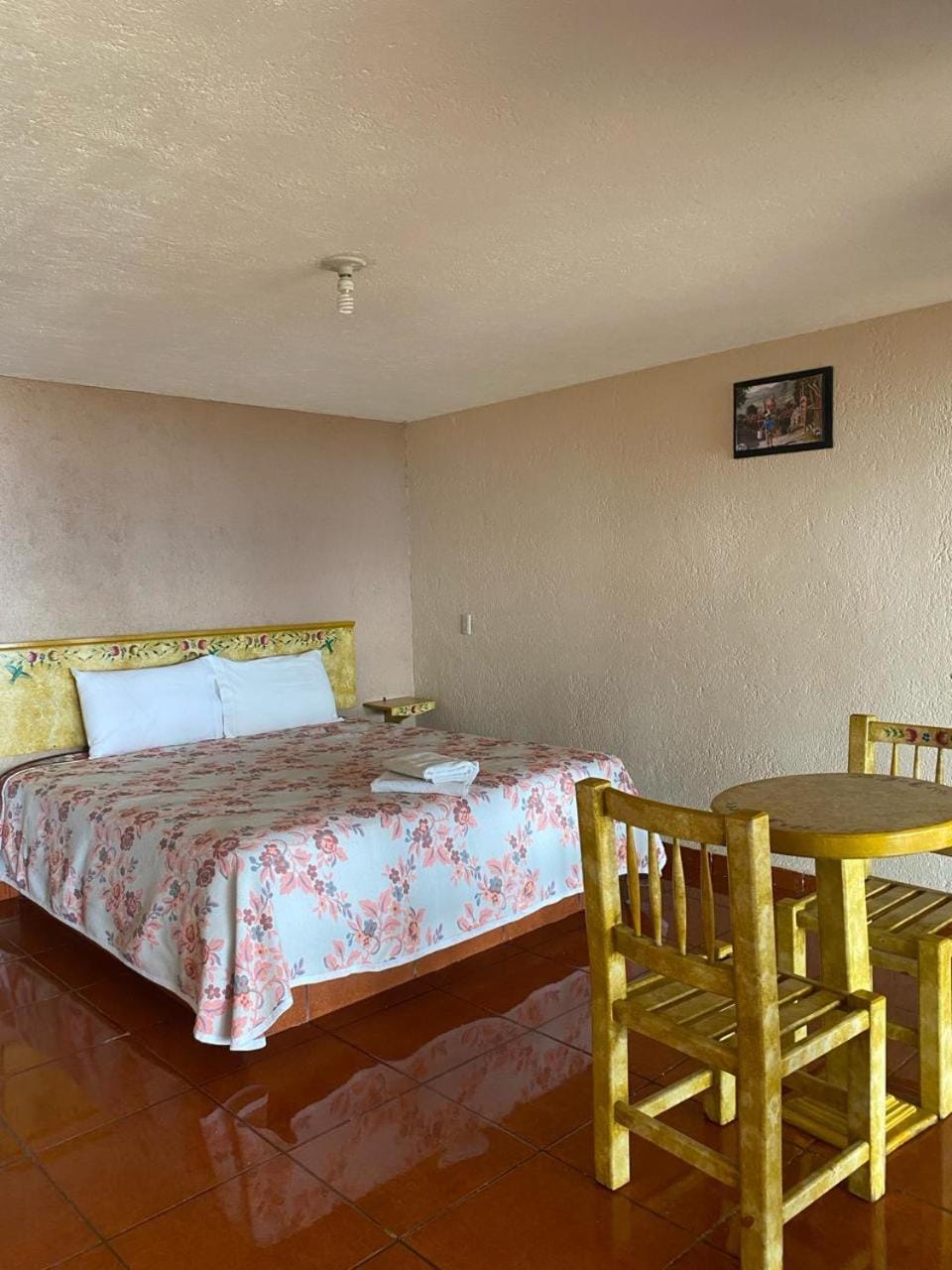 Cabañas y Habitaciones El Malecón House in State of Michoacán