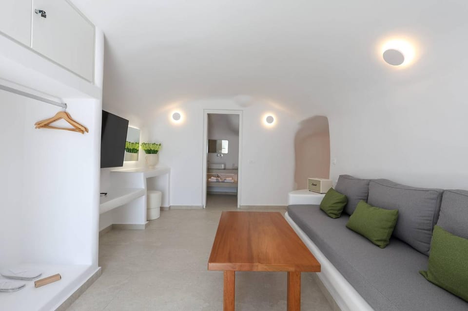 Dagaz Suites Bed and Breakfast in Thera