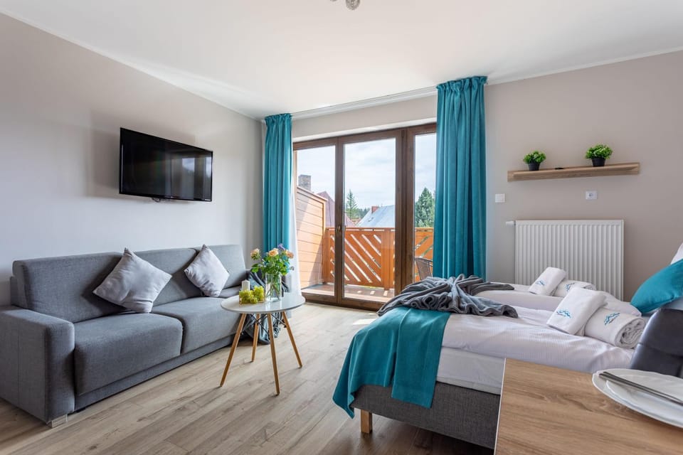 Living room, Bedroom