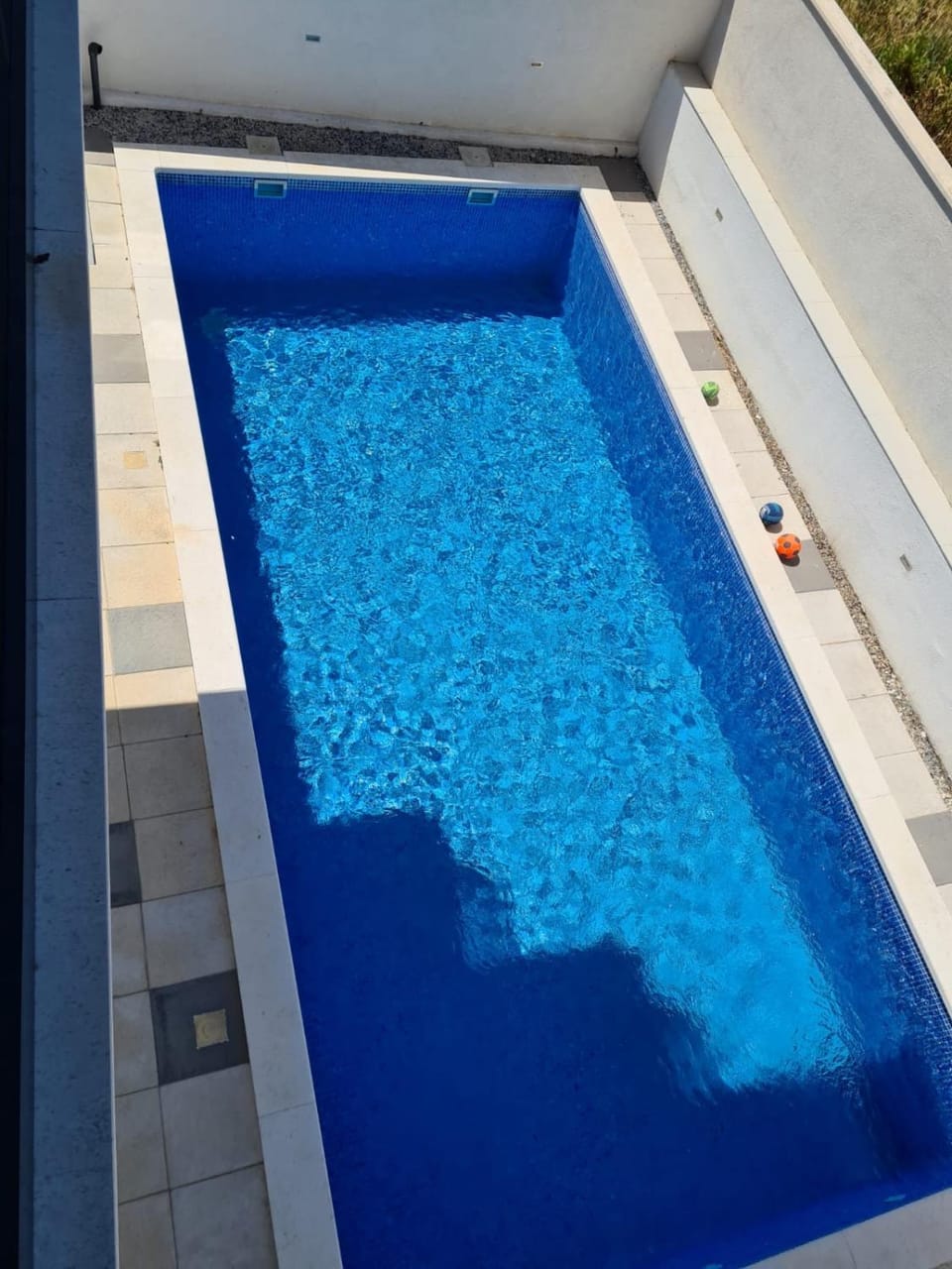 Sunny day , three bedroom apartment with pool Apartment in Trogir