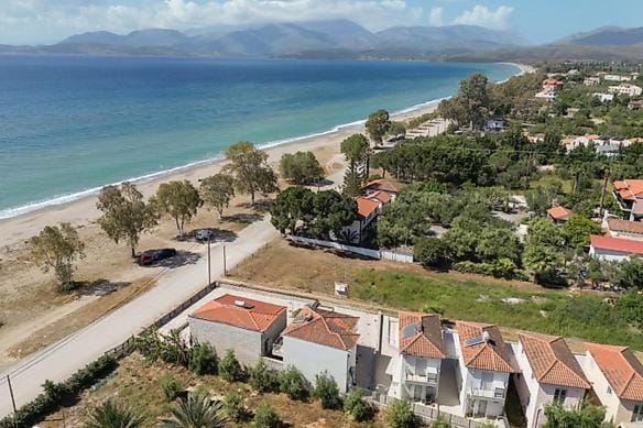 Ammos Village Maurovouni House in Peloponnese Region