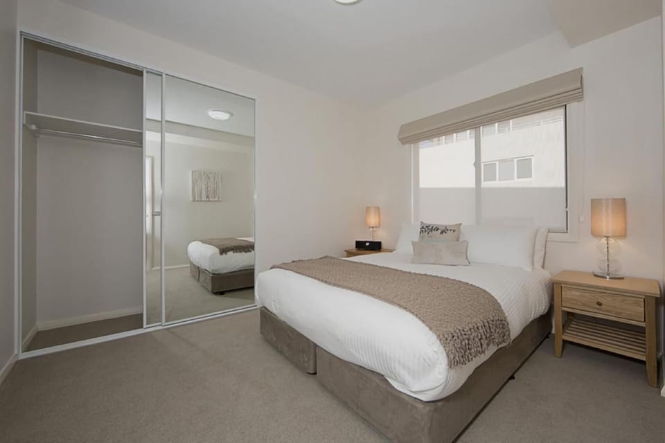 Domain 8 Deakin ACT Apartment in Canberra