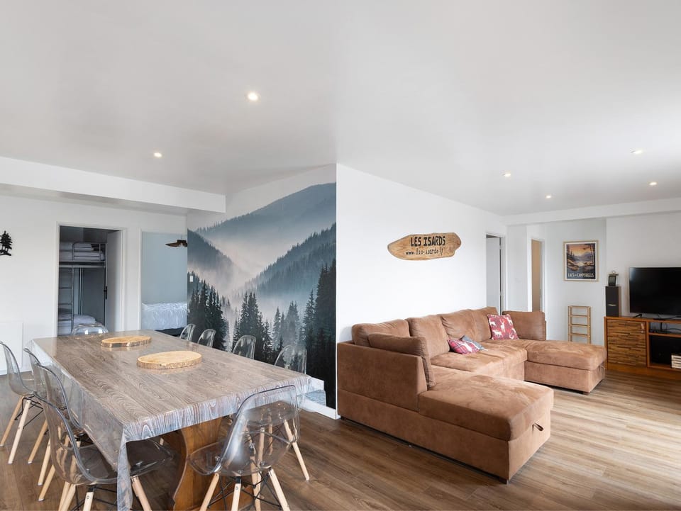 Property building, Living room