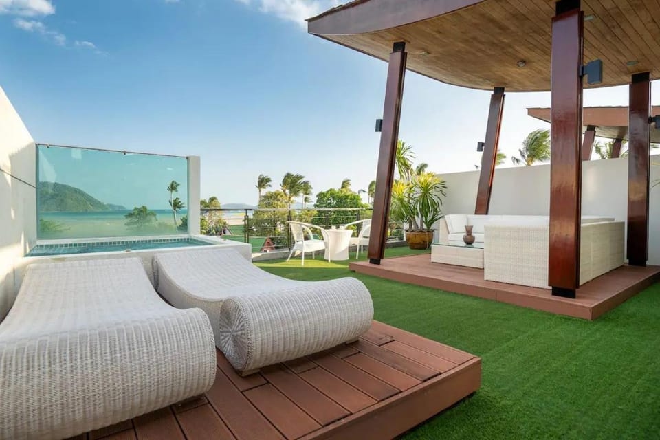Patio, Day, Garden, View (from property/room), Balcony/Terrace, Seating area, Garden view, Pool view, Sea view, Swimming pool, sunbed