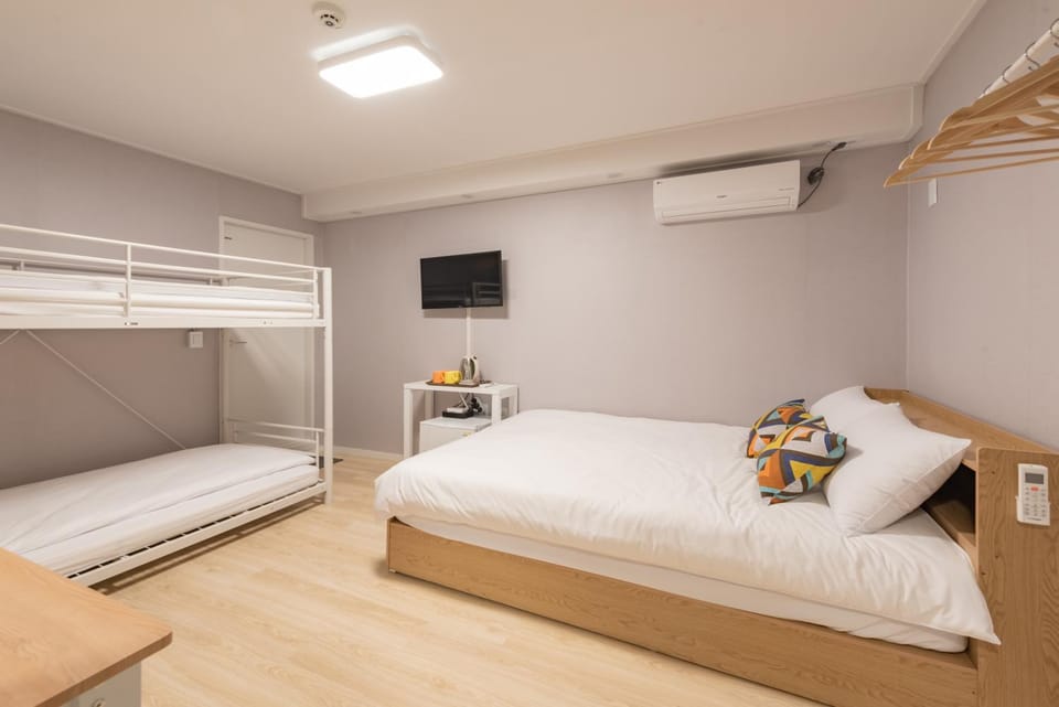 Daol Guesthouse Bed and Breakfast in Seoul