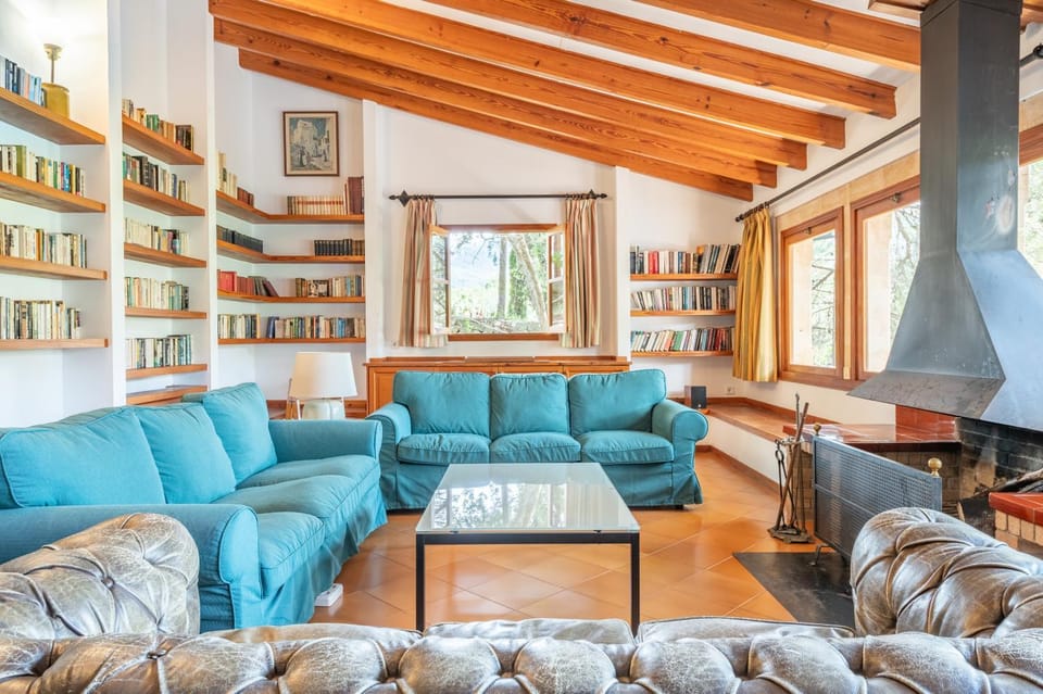 Property building, Living room