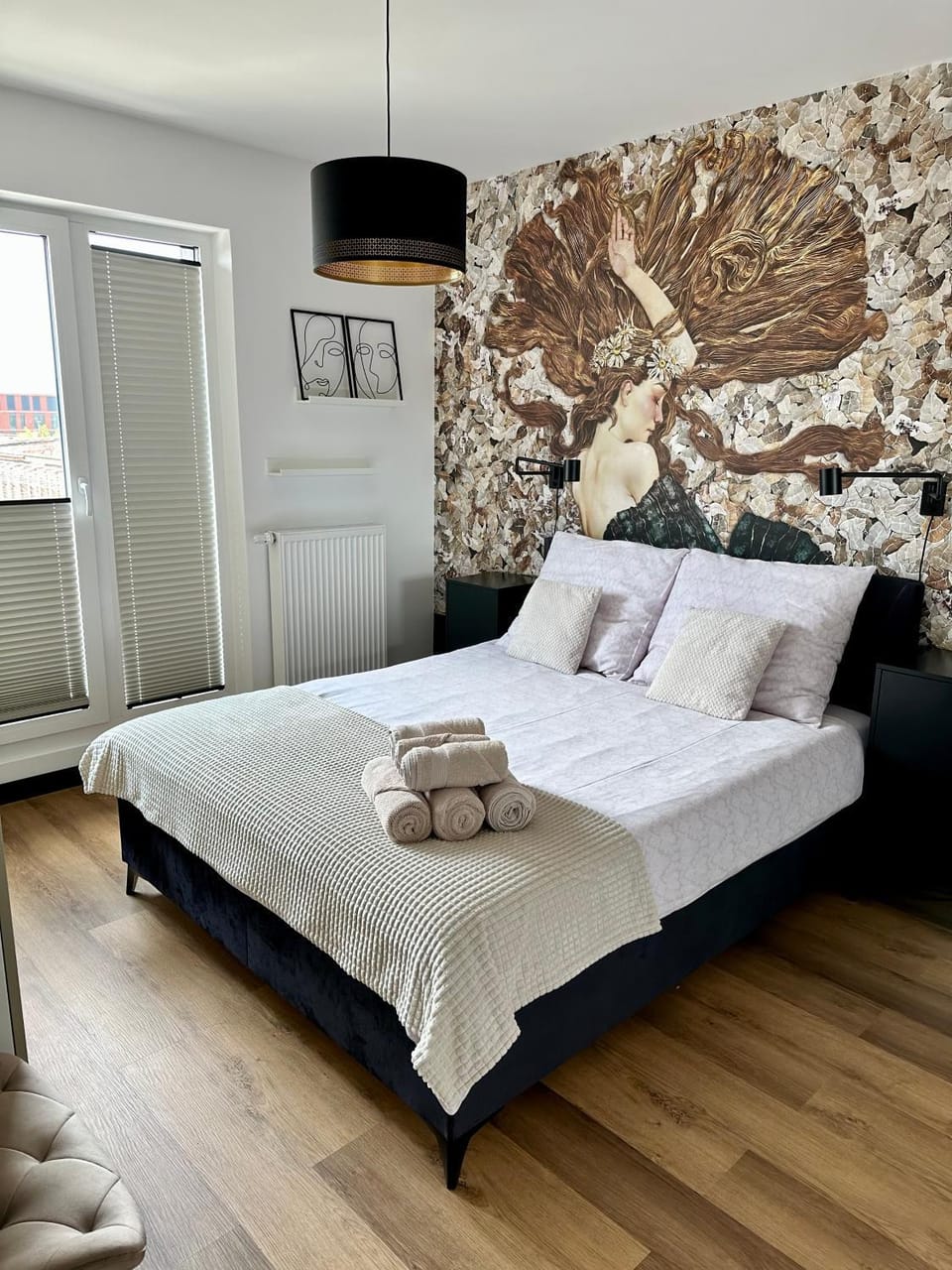 Bed, Bedroom