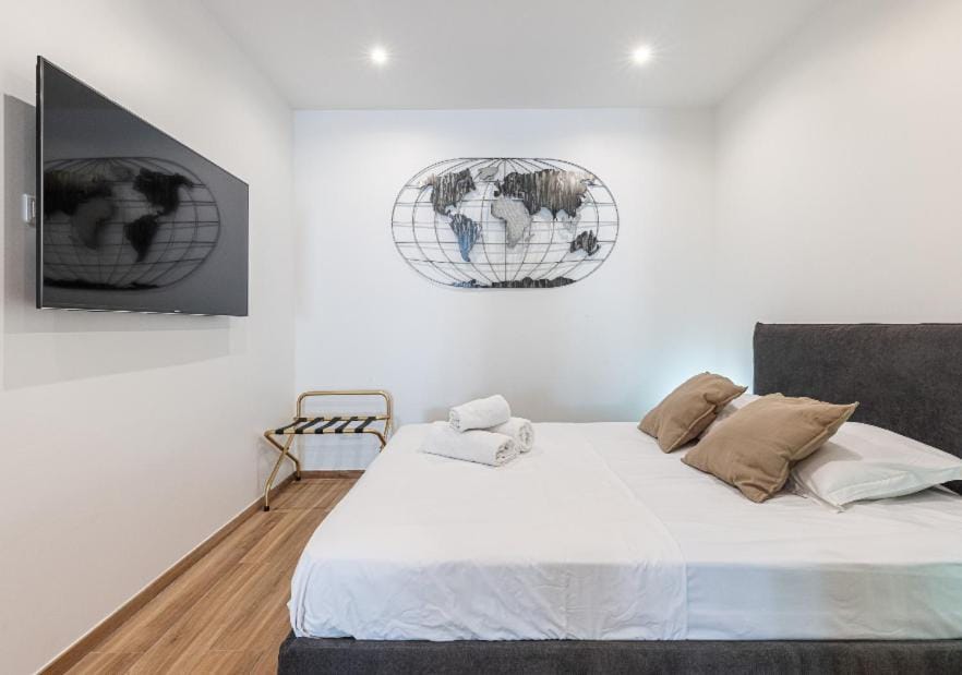 LOFT à deux pas de la Mer avec terrasse n2 Apartment in Nice