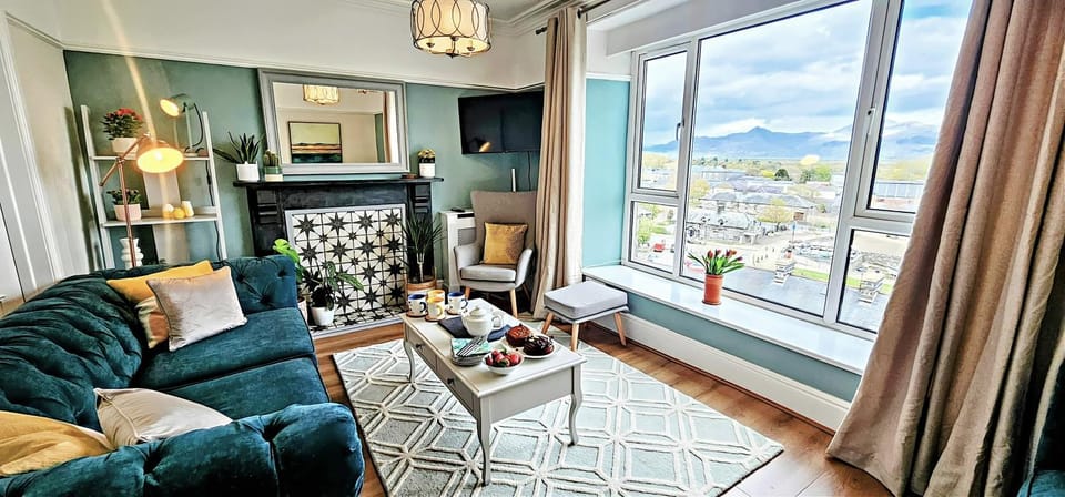 Natural landscape, Living room, Seating area, Mountain view