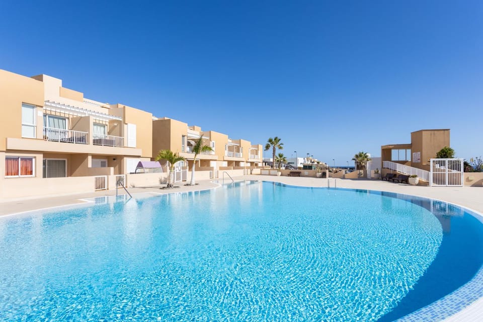 Home2Book Amazing Sea Views & Terrace, El Porís Apartment in Abona