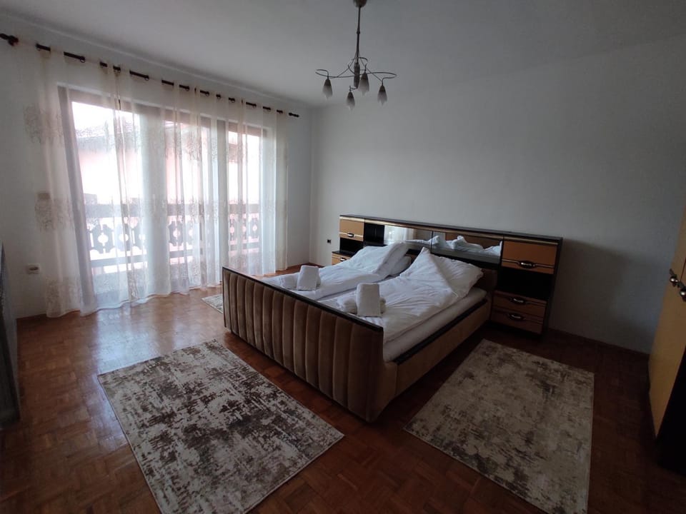 REA Home Visoko House in Federation of Bosnia and Herzegovina