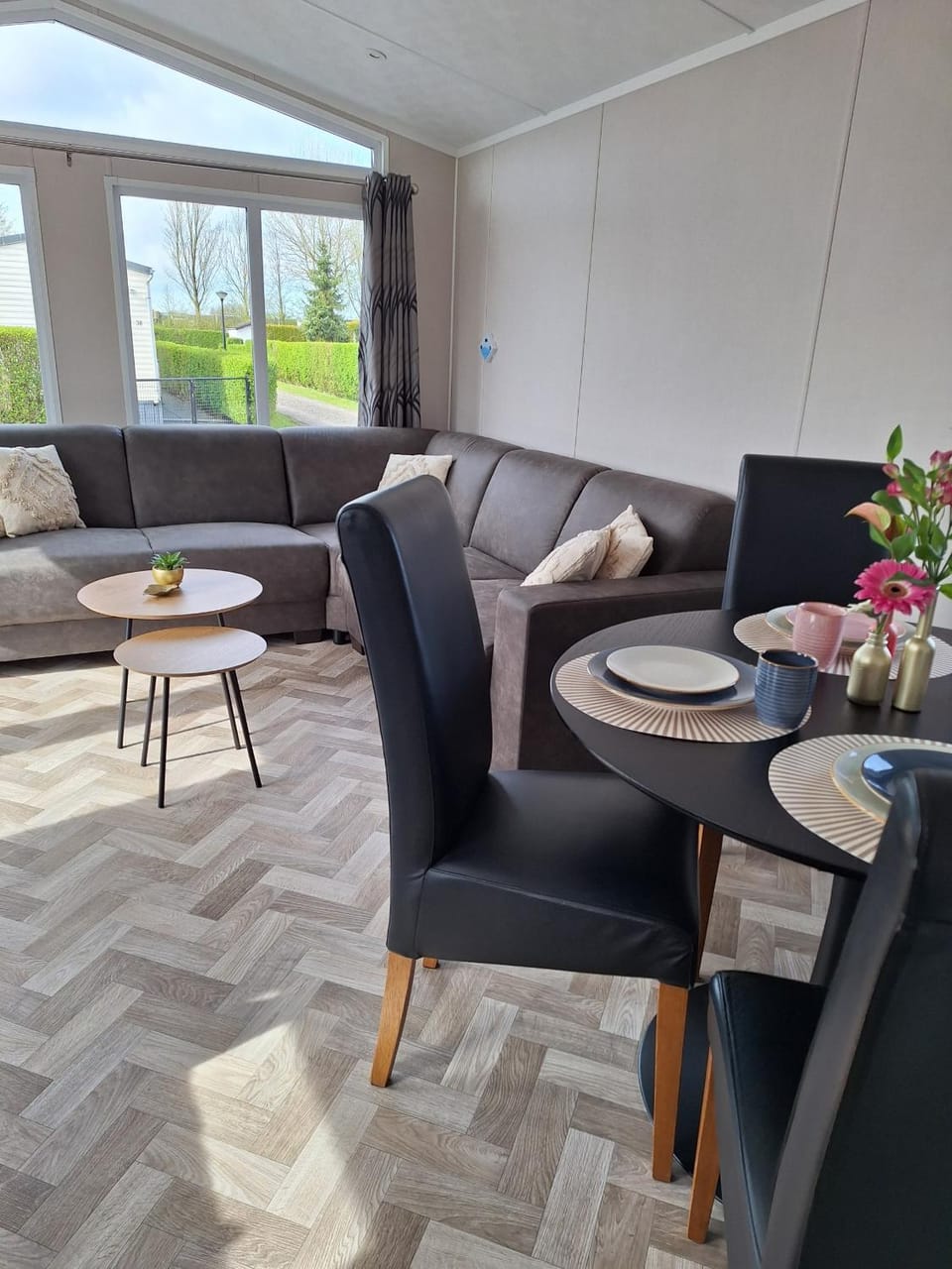 Communal lounge/ TV room, Living room