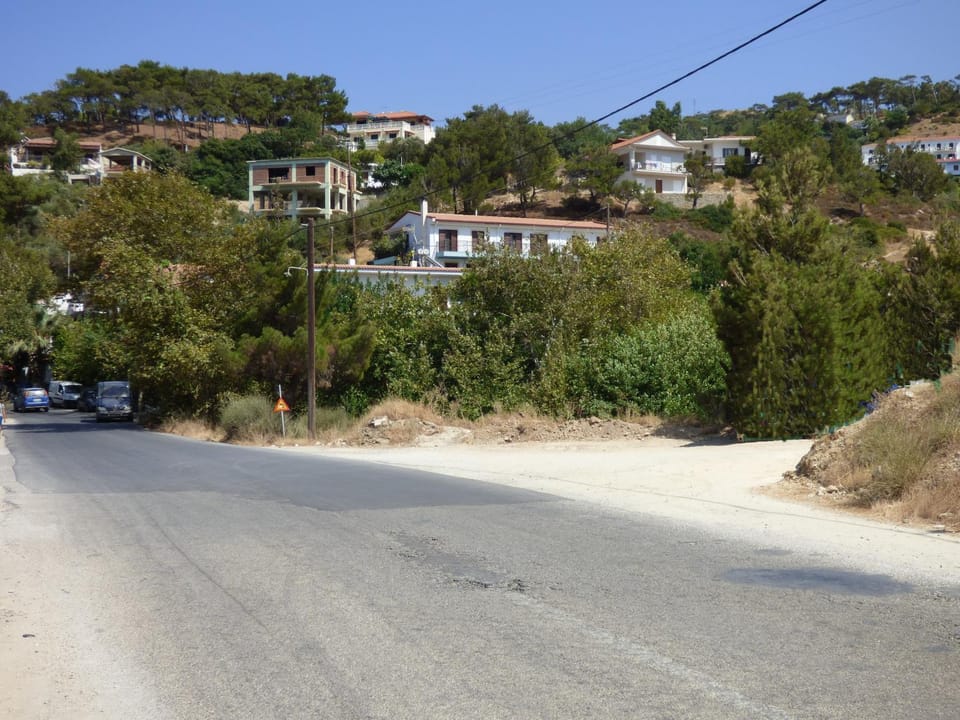 The Mesaktis River Rooms Apartment in Icaria