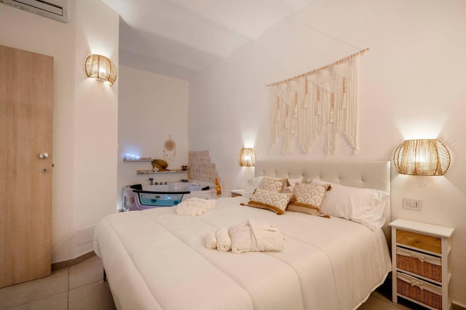 Dimora Giulia Luxury Suite and Room Bed and Breakfast in Castellana Grotte