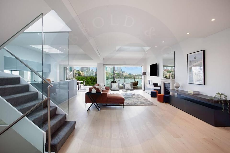 Kanangra - A Superb House on Sydney Harbour House in Sydney