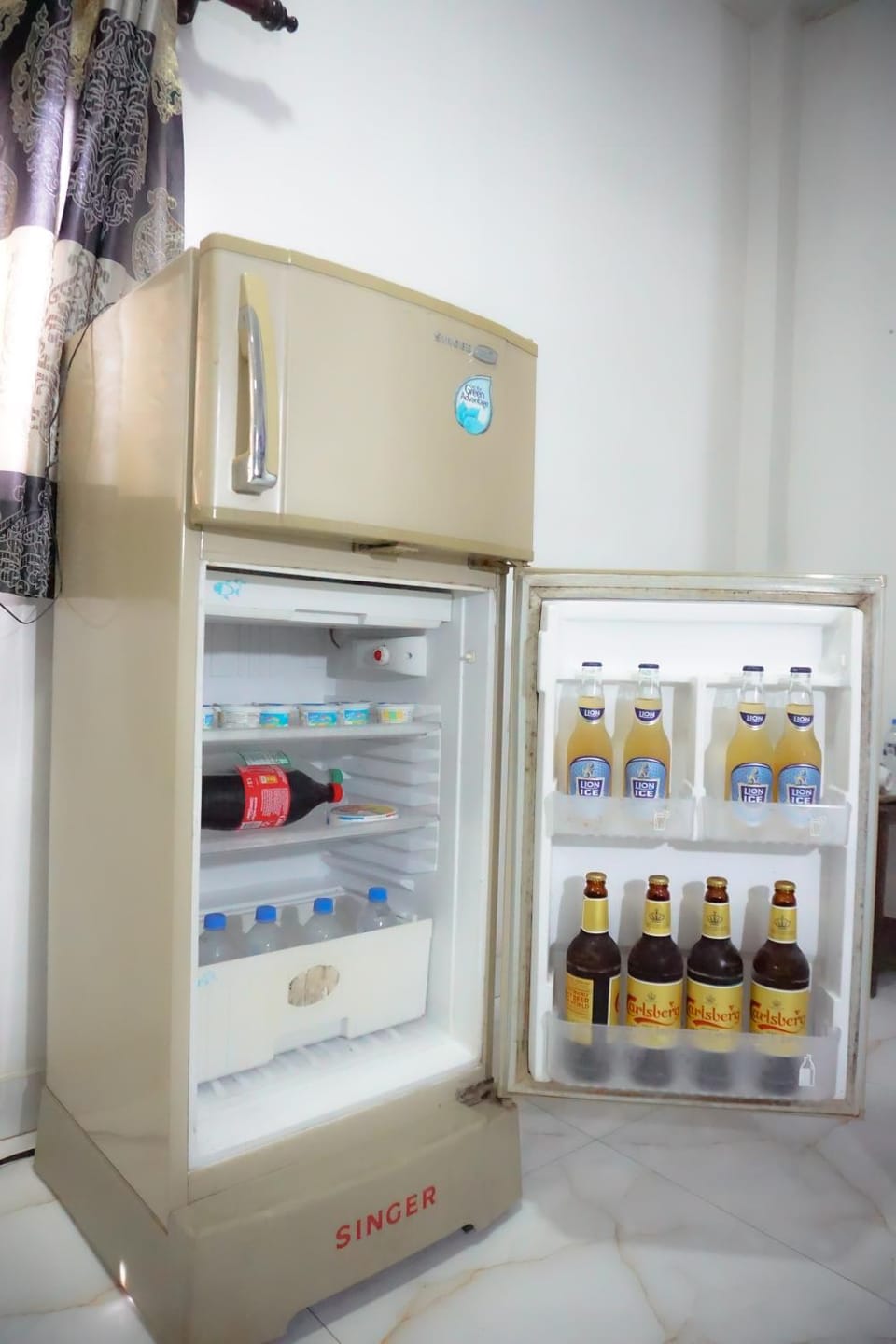 Food and drinks, Food