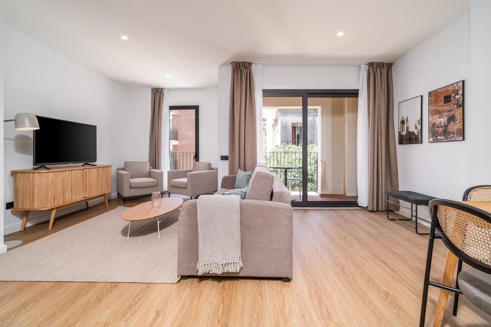 TV and multimedia, Living room, Seating area