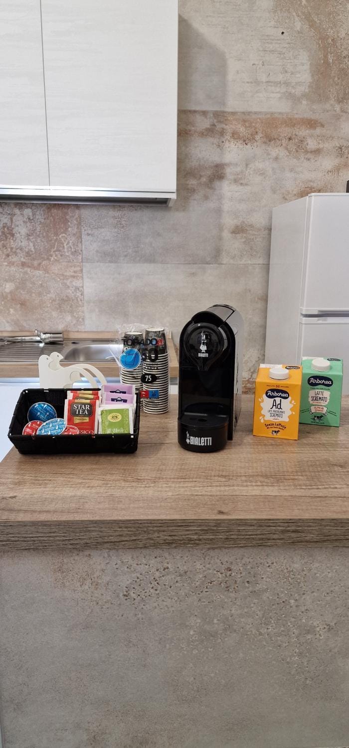 Coffee/tea facilities, Kitchen or kitchenette, minibar