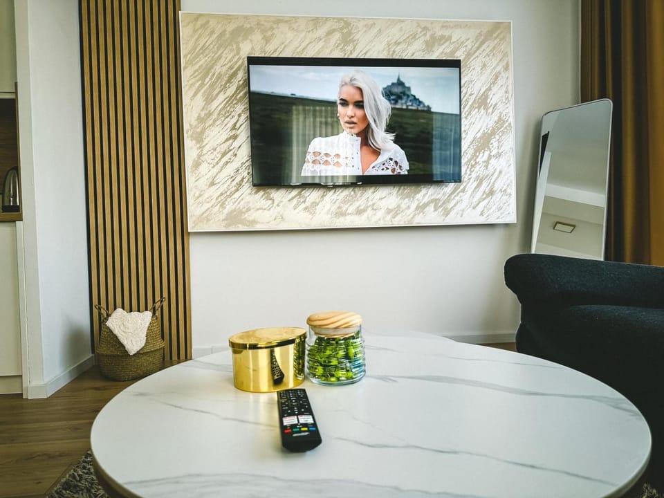 TV and multimedia, Living room