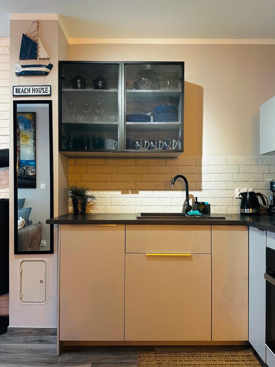 Kitchen or kitchenette, minibar, pet friendly, stove