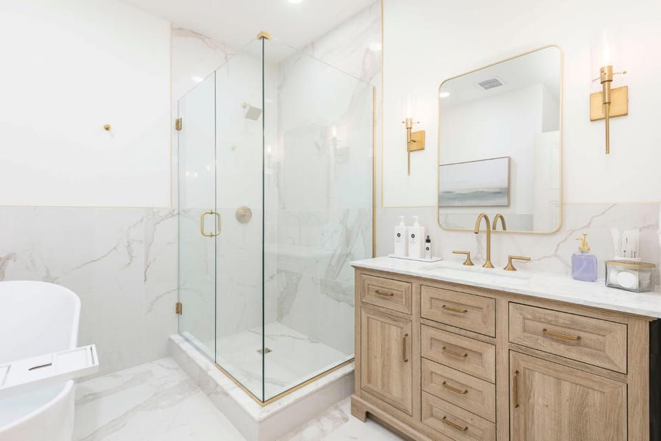 Bathroom, Bath