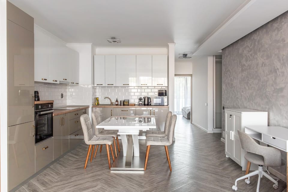 Kitchen or kitchenette, Living room, Dining area, oven, stove