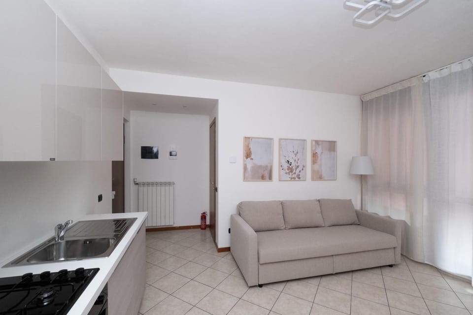 Kitchen or kitchenette, Living room, Seating area