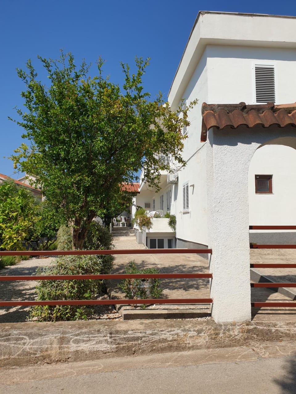 Property building, Facade/entrance