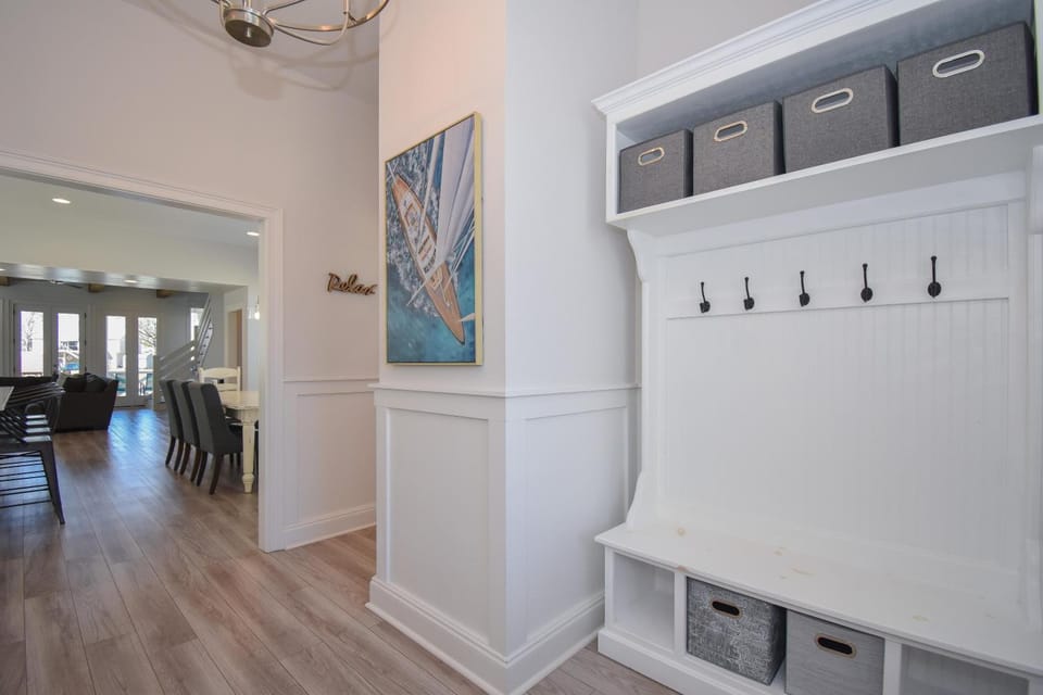 Changes In Latitude House in Lake Martin