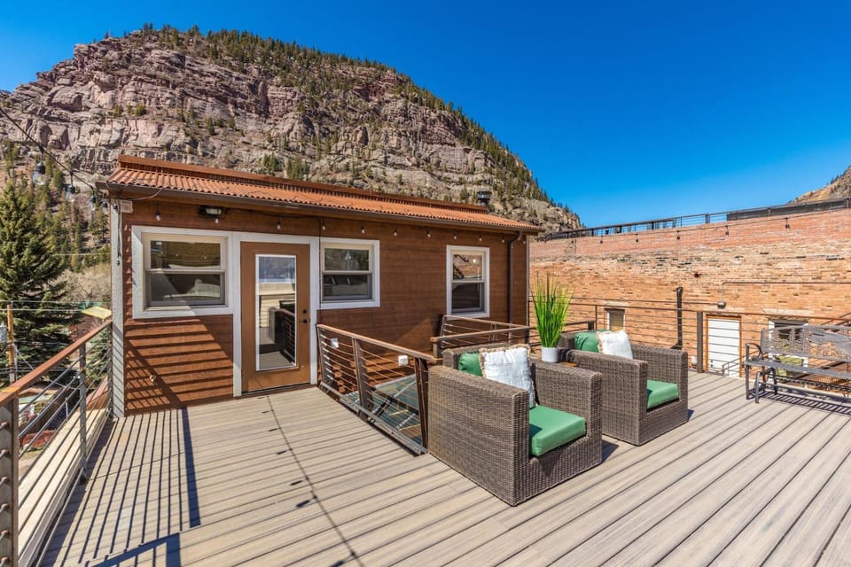 736 1/2 Combo Main Street Loft and Studio - Combo House in Ouray