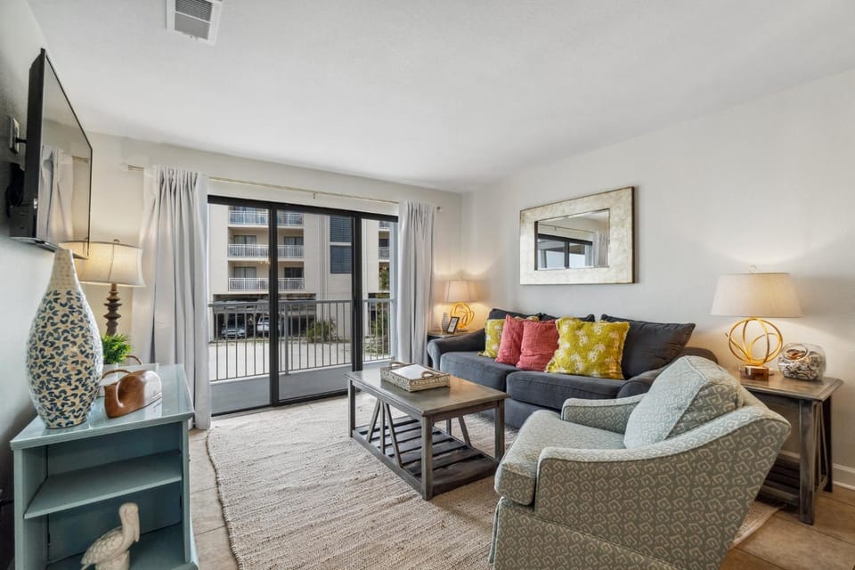 Romar Beach-105 by Vacation Homes Collection Apartment in Orange Beach