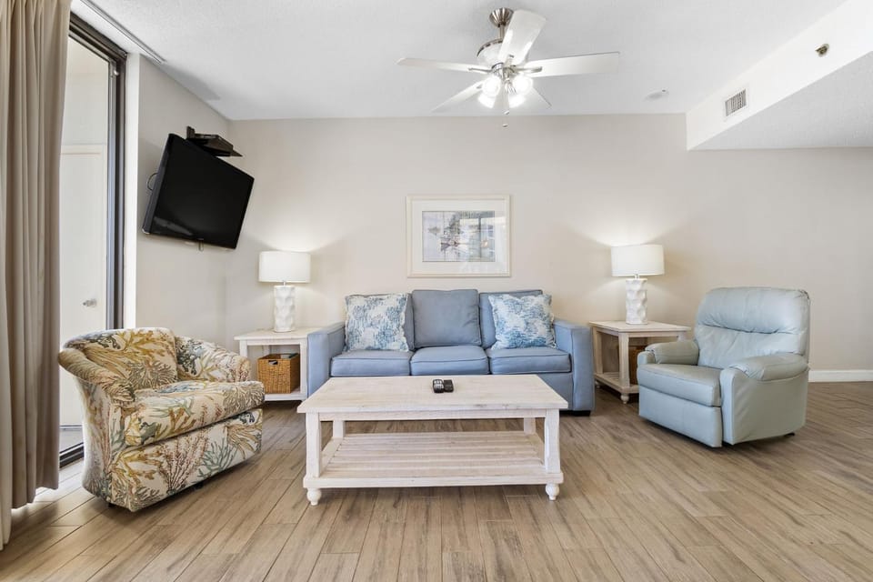 Phoenix VIII-8206 by Vacation Homes Collection Apartment in Orange Beach