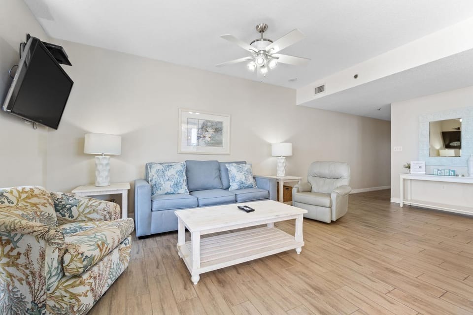 Phoenix VIII-8206 by Vacation Homes Collection Apartment in Orange Beach
