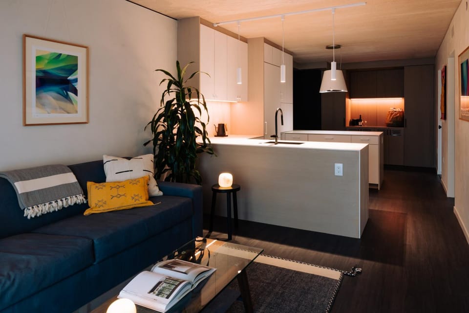Kitchen or kitchenette, Living room, Seating area