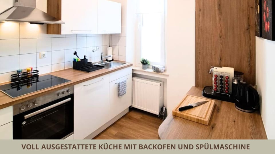 Coffee/tea facilities, Kitchen or kitchenette, dishwasher, pet friendly, stove