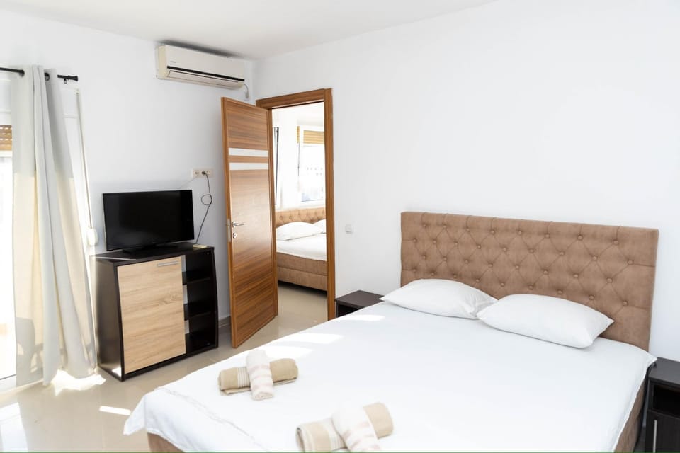 Villa Elezi Bed and Breakfast in Ulcinj Municipality