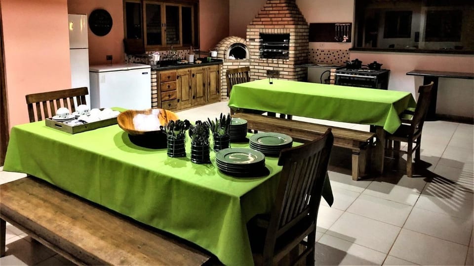 BBQ facilities, BBQ facilities, Kitchen or kitchenette, Seating area, Evening entertainment, Meals