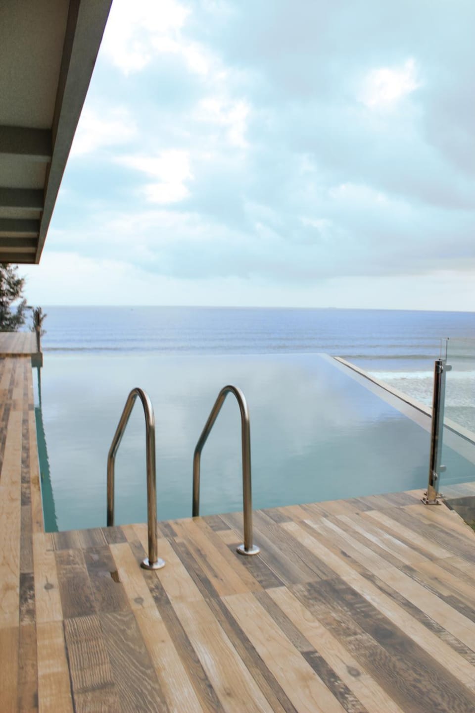 Natural landscape, View (from property/room), Balcony/Terrace, Pool view, Sea view, Swimming pool